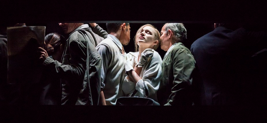 Machinal, Almeida Theatre – Review – Breaking The Fourth Wall