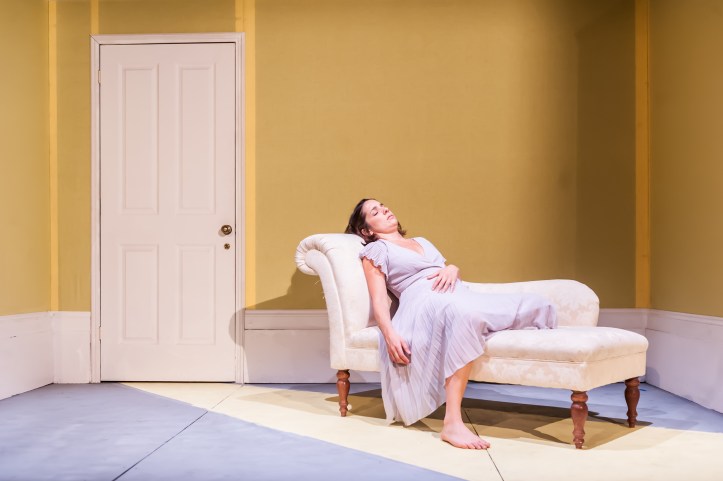 TheYellowWallpaper18-PRESS5 - credit Lidia Crisafulli