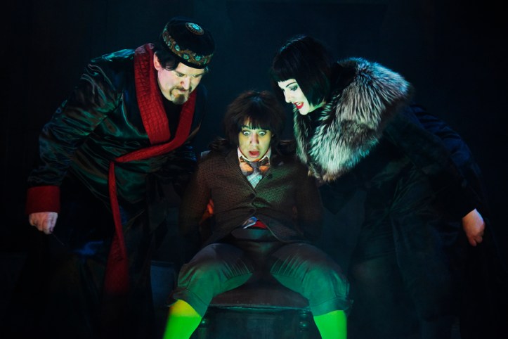 ©NOBBY CLARK+44(0)7941-515770 +44(0)20-7274-2105 nobby@nobbyclark.co.uk